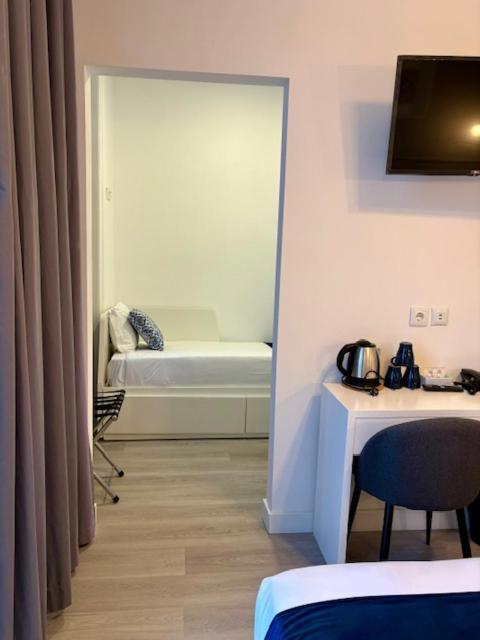 Hotel By